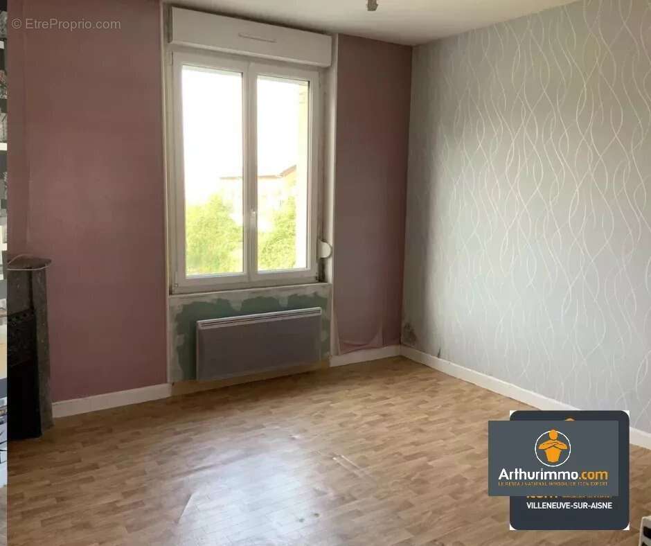 Appartement à BERRY-AU-BAC