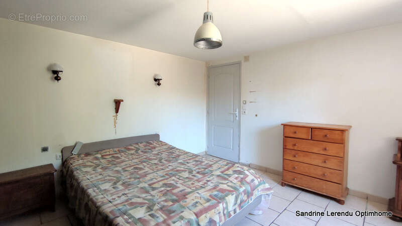 L'élégance d'une grande maison de village Normande en Pierre de Taille de 298 m² à réinventer - photo 17