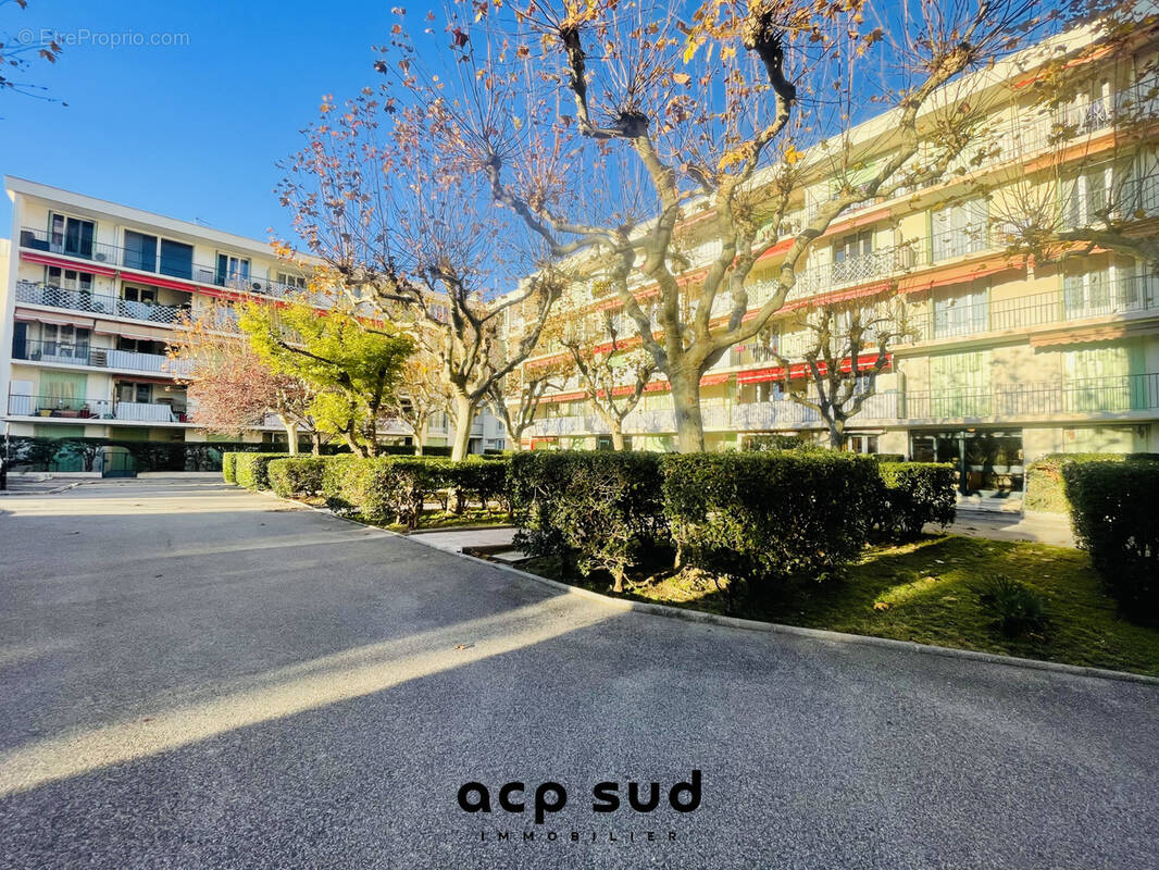 Appartement à MARSEILLE-10E
