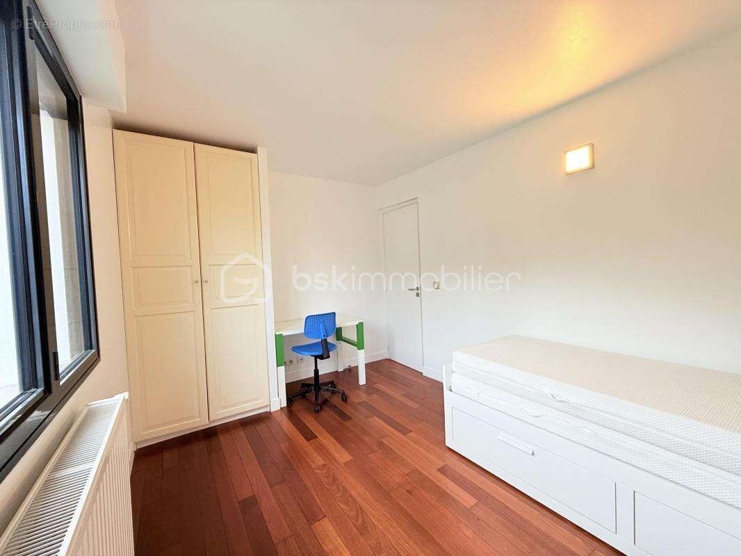 Maison à LE PERREUX-SUR-MARNE