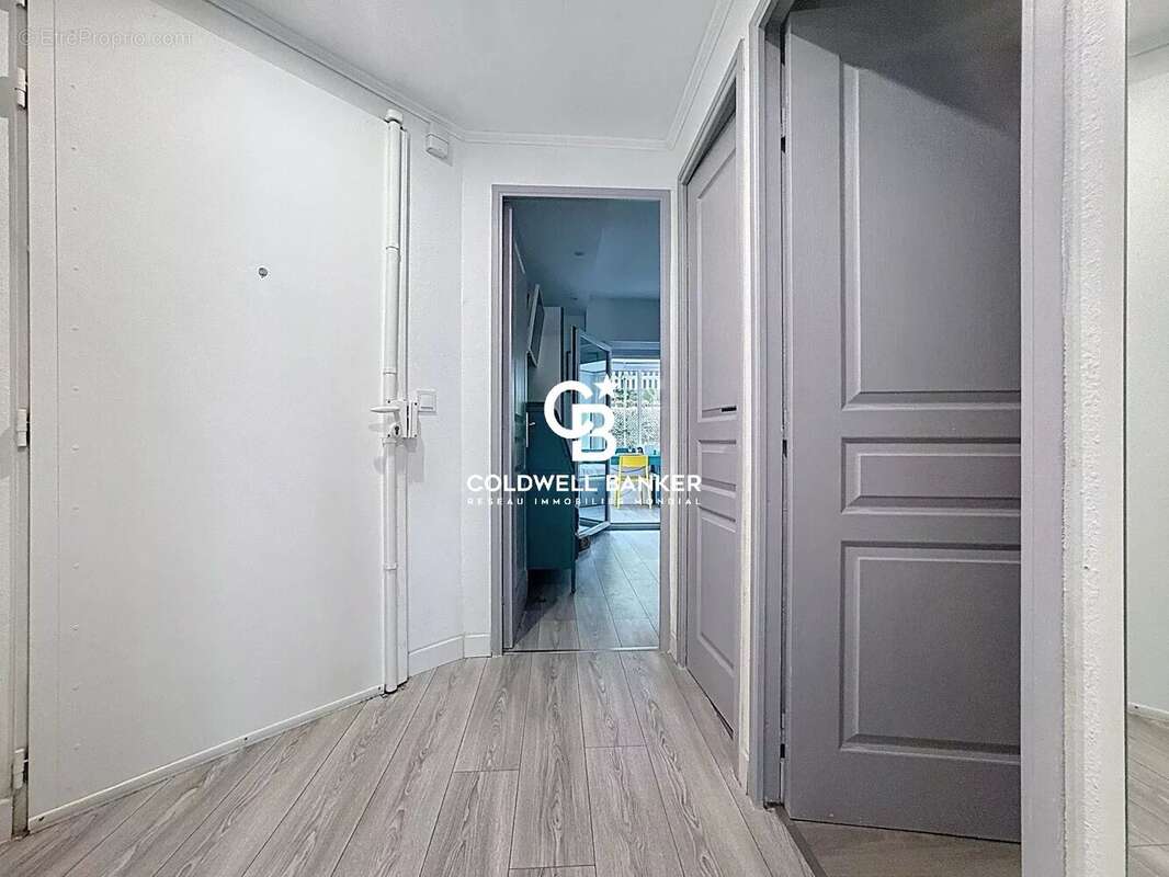 Appartement à SAINT-RAPHAEL