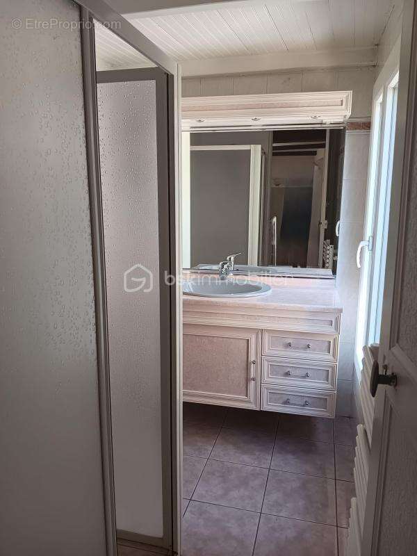 Appartement à MELLE