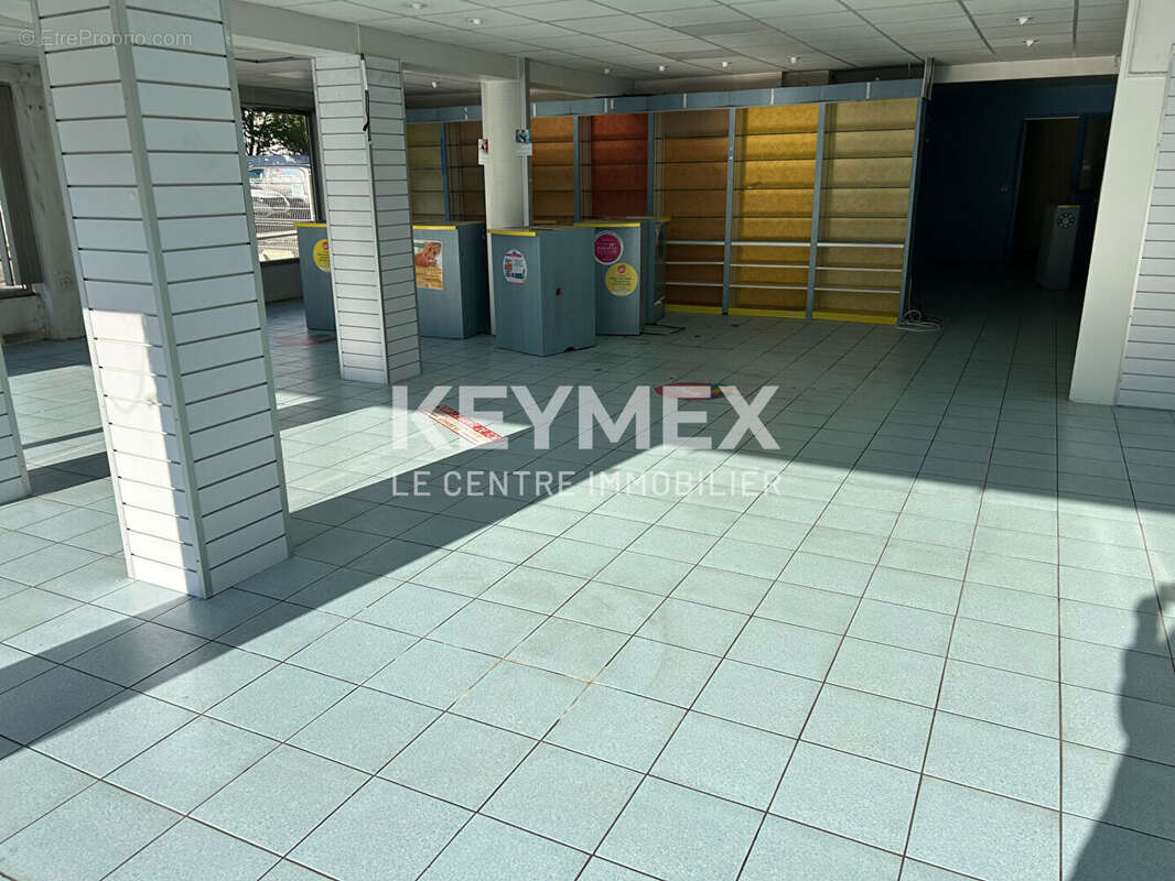 Commerce à LA GARDE