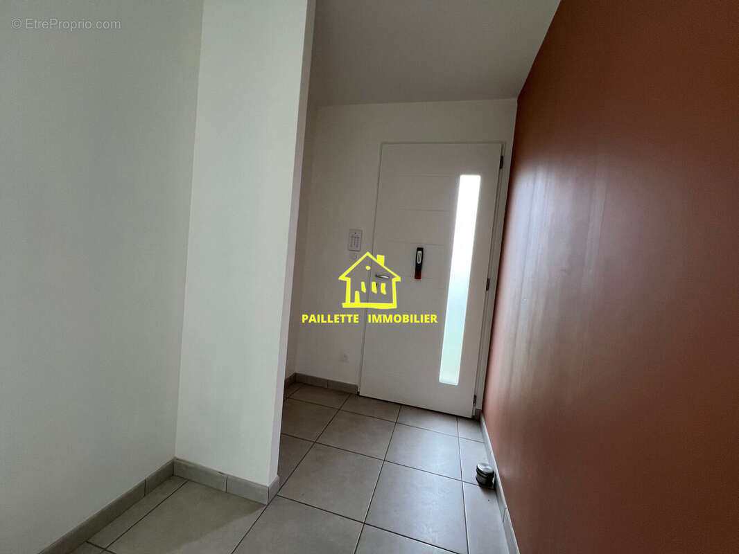 Maison à GRUCHET-LE-VALASSE