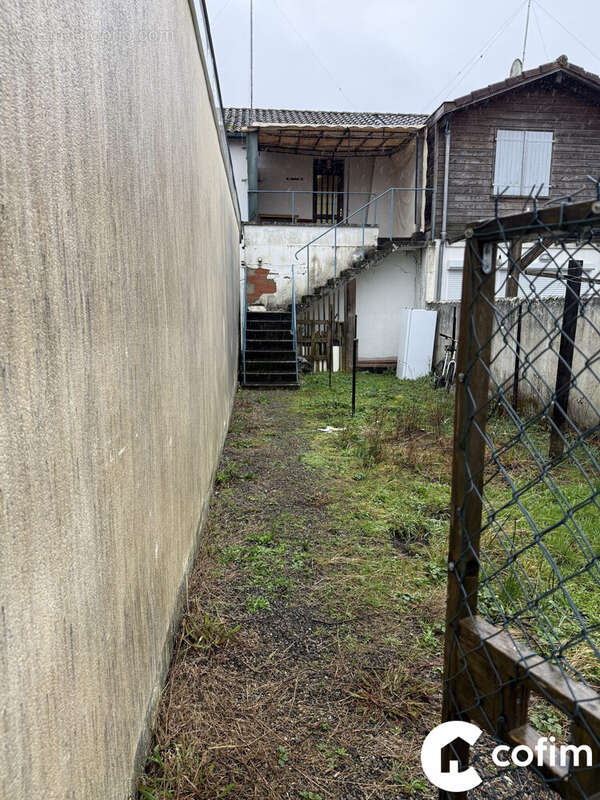 jardin arrière studio - Appartement à LABOUHEYRE