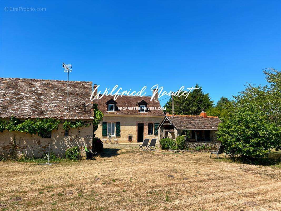 Maison à PARIGNE-L'EVEQUE