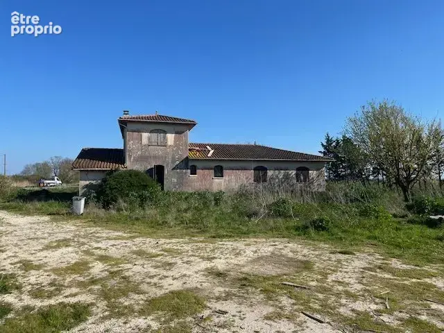 Maison 200 m² à Saint-Ciers-Sur-Gironde  - photo 8