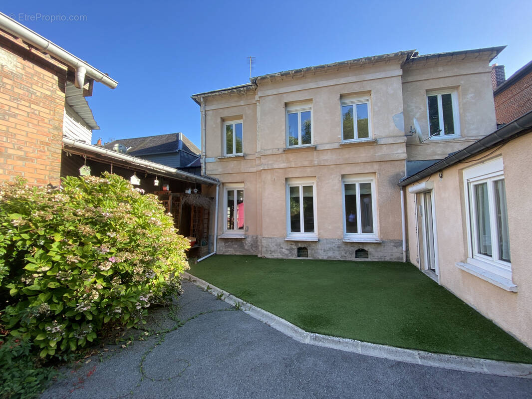 Maison à LIOMER