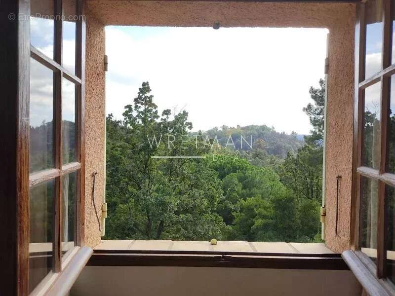 Maison à LA GARDE-FREINET