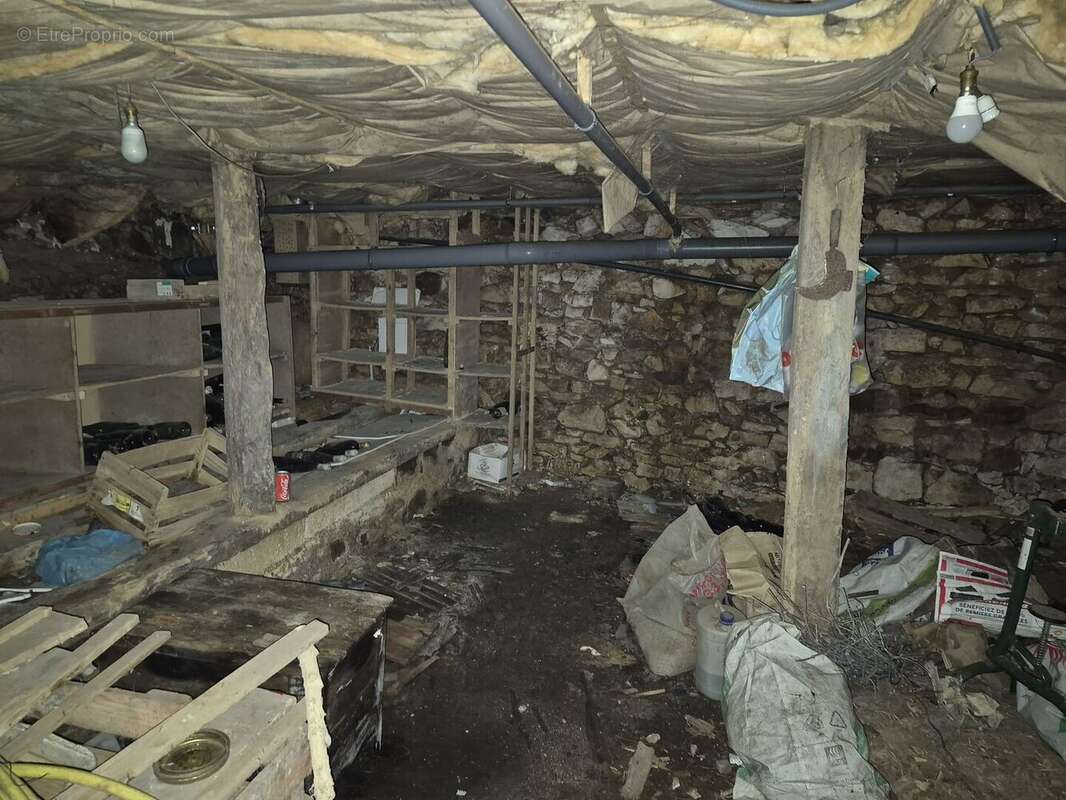 20260402105611 - Commerce à NONTRON