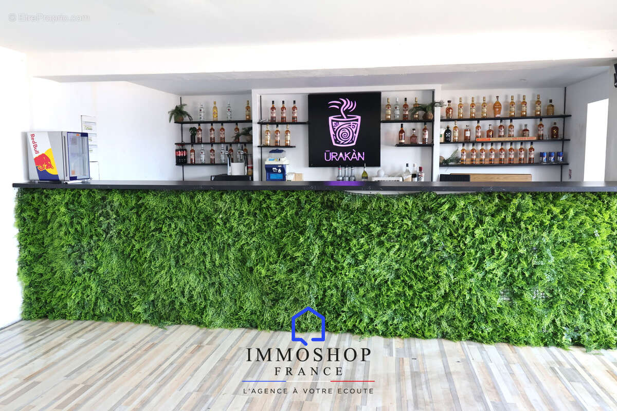 Commerce à MARSEILLE-8E