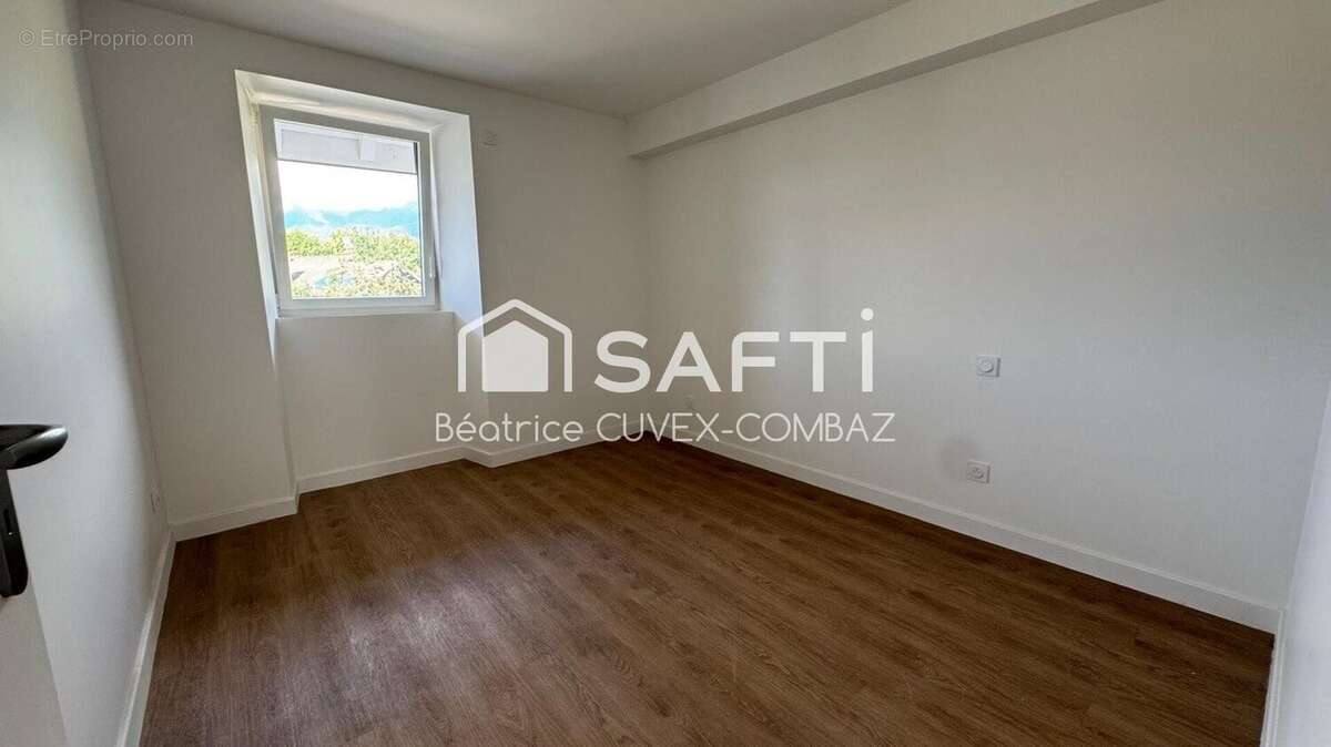 Photo 9 - Appartement à GILLY-SUR-ISERE