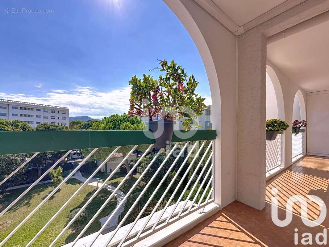 Photo 9 - Appartement à MARSEILLE-8E