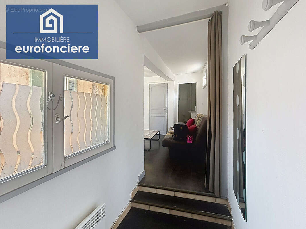 Appartement Troyes 1 pièce(s) 23.96 m2 - photo 4