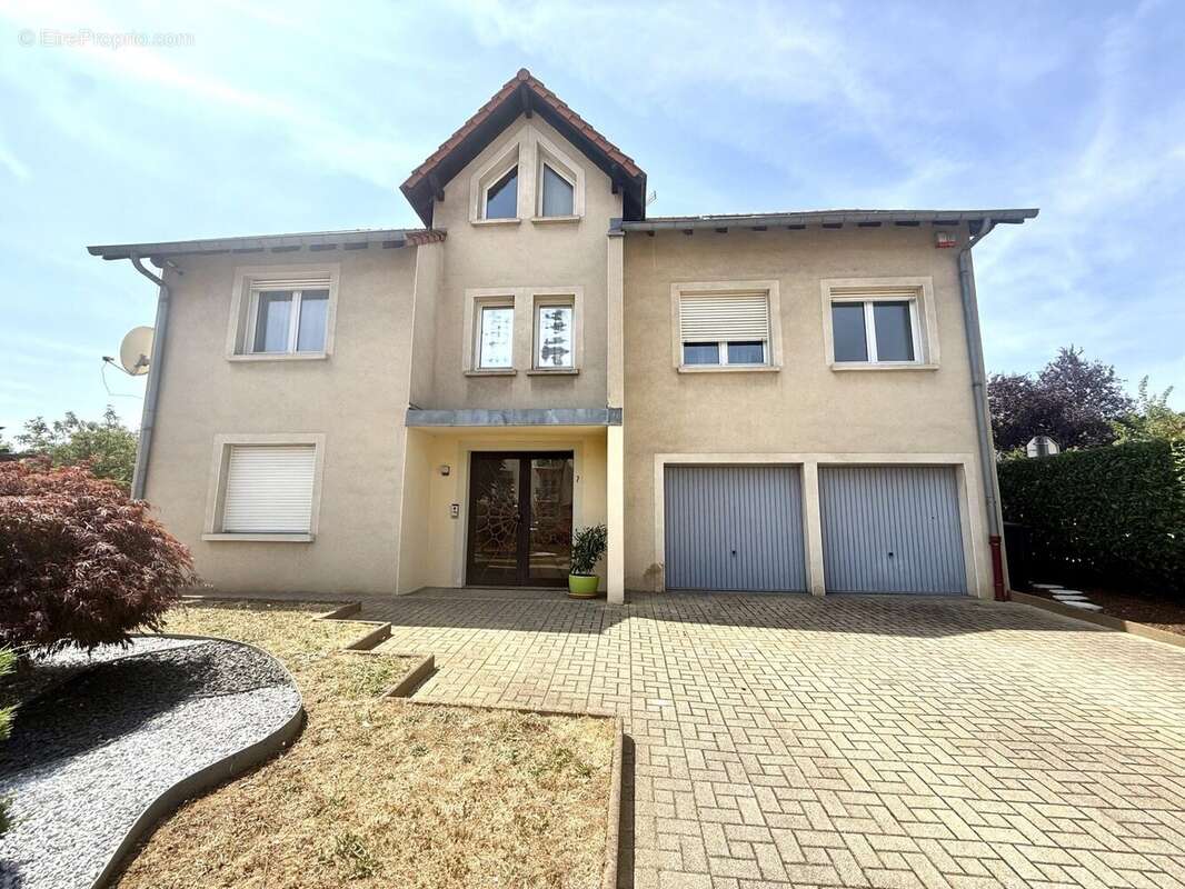 Maison 215 m² à Hagondange  - photo 2
