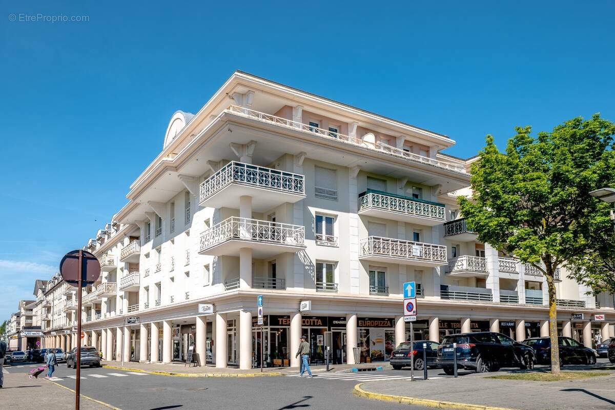 Appartement à BUSSY-SAINT-GEORGES