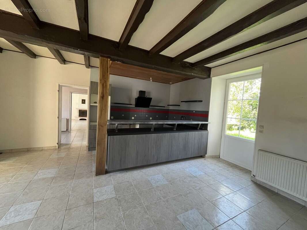 Maison à ROUMAZIERES-LOUBERT