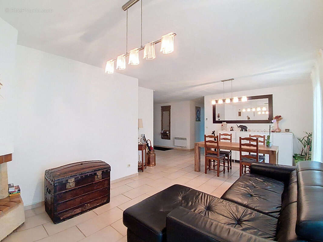 Maison à SAINT-CLAIR-SUR-EPTE