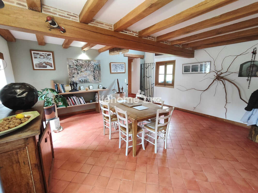 Maison à ARTHON