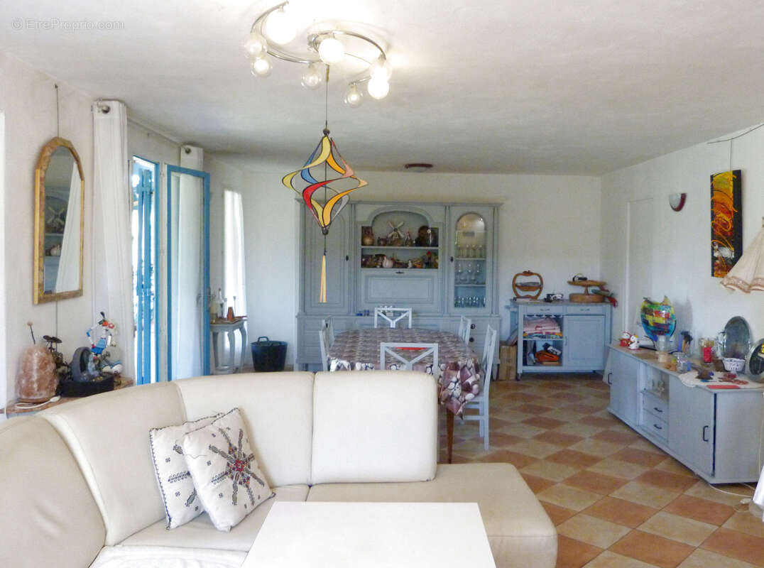 Maison à UZES