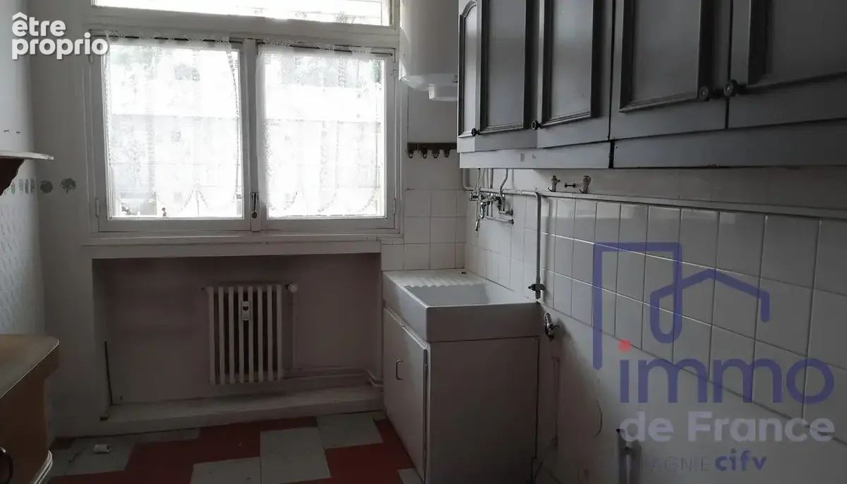 Appartement 3 pièces 54 m² à vendre à Saint-Etienne (42000) - photo 3