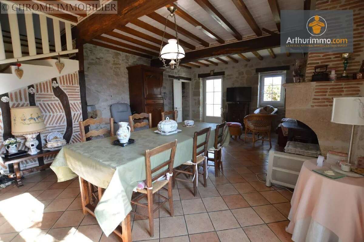 Maison à DURAS