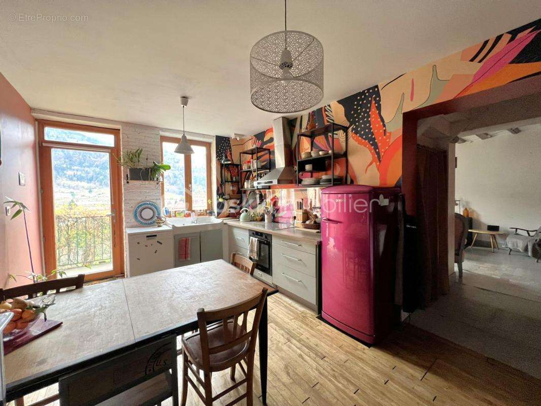 Maison à SAINT-PIERRE-D&#039;ALLEVARD