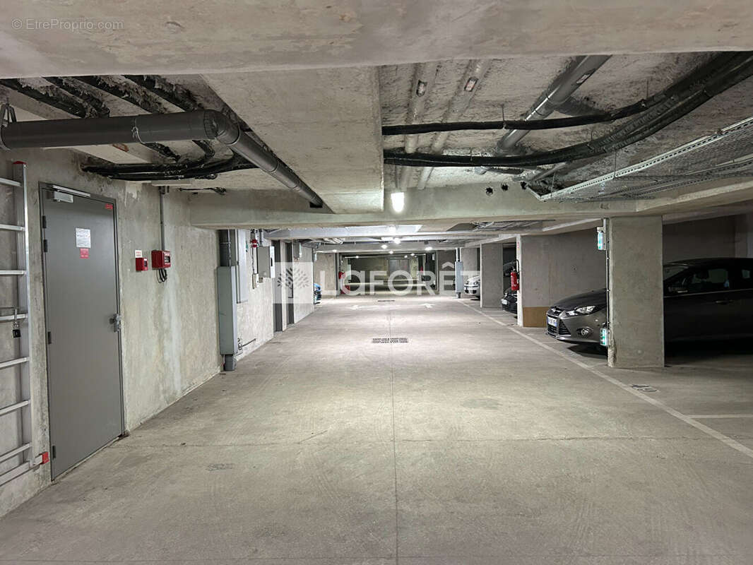 Appartement à VERNEUIL-SUR-SEINE