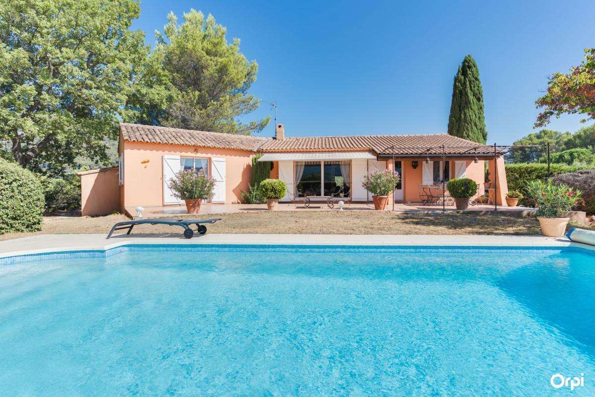 Villa Provençale de Plain-Pied à Saint-Zacharie — Écrin de Charme au Cœur d'un Domaine Arboré de 5 940 m² - photo 6