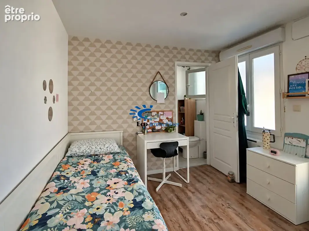 La rochelle la pallice  ensemble immobilier? 278 m²  jardin et piscine - photo 12