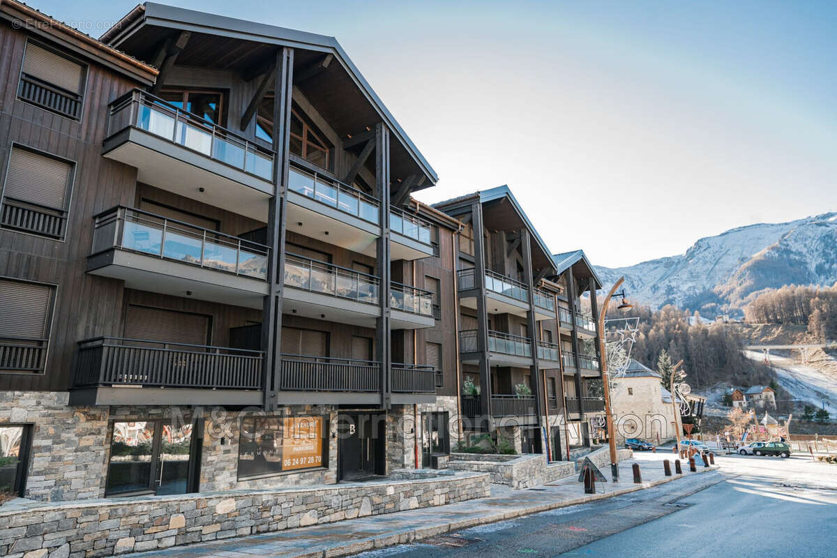 Appartement à SAINT-ETIENNE-DE-TINEE