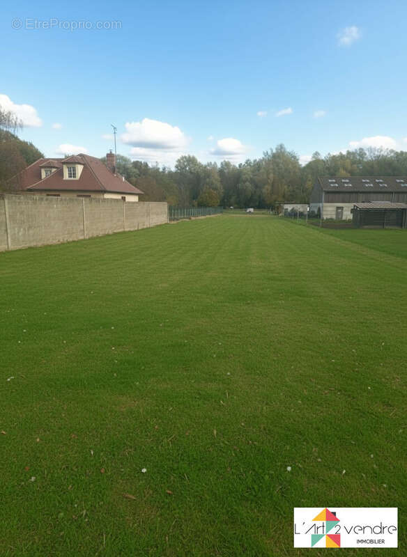 Terrain à SAINT-LEGER-AUX-BOIS