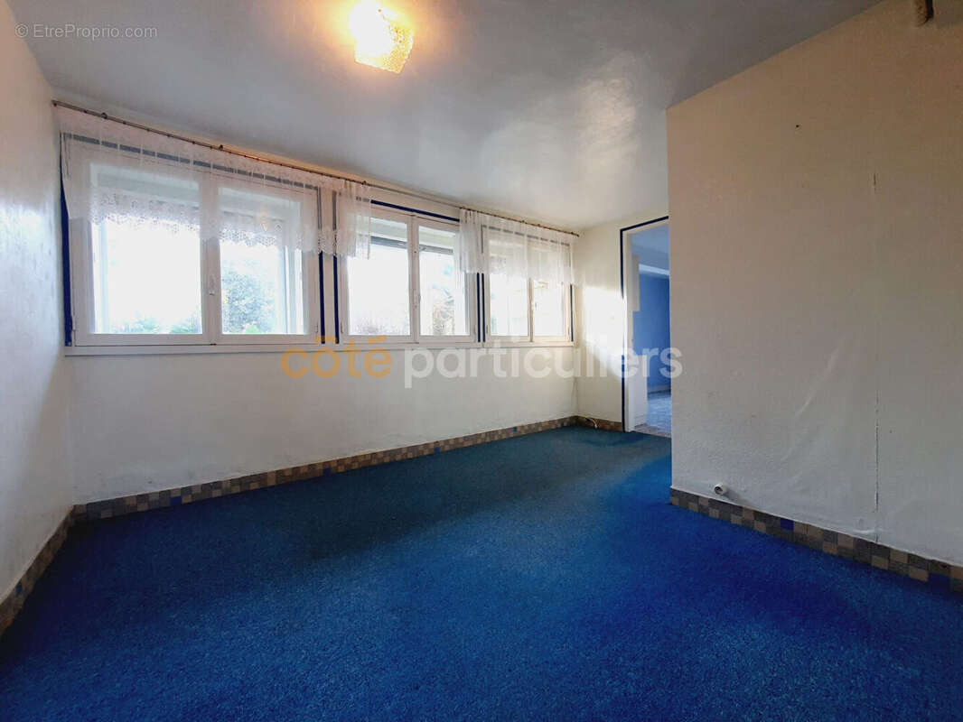 Maison à AGON-COUTAINVILLE