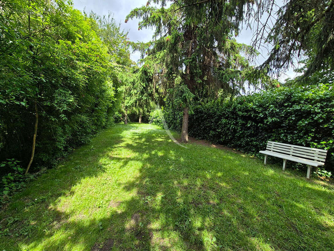 Maison à ROSNY-SOUS-BOIS