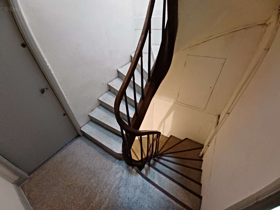 Appartement à LA CHARITE-SUR-LOIRE