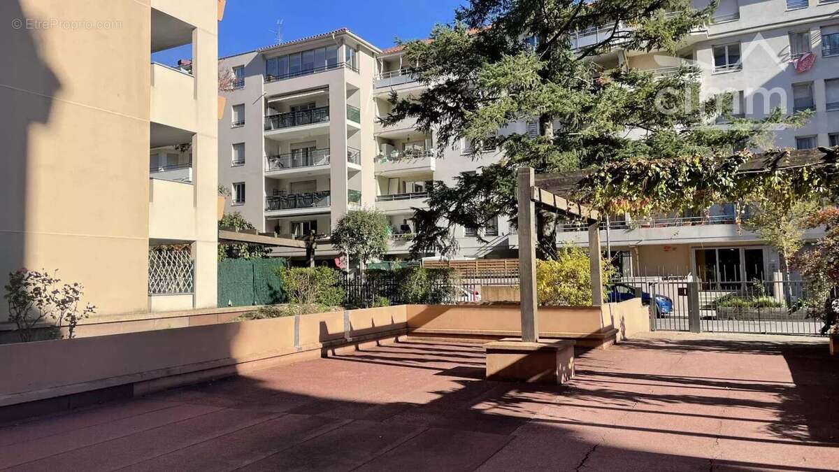 Appartement à VILLEURBANNE