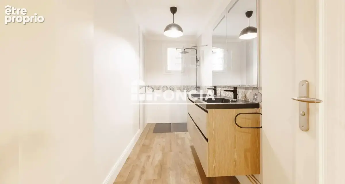A deux pas de Jaude - T3 de 69.33 m² - photo 5