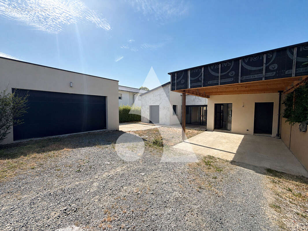 Maison Pledran 7 pièce(s) 180 m2 - photo 15