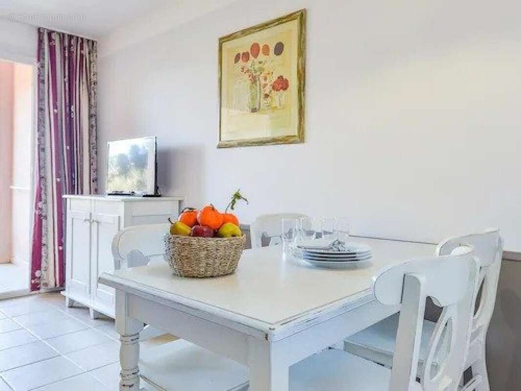 Photo 3 - Appartement à GROSPIERRES