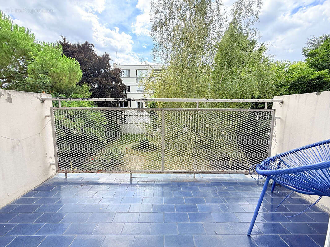 Appartement à SURESNES