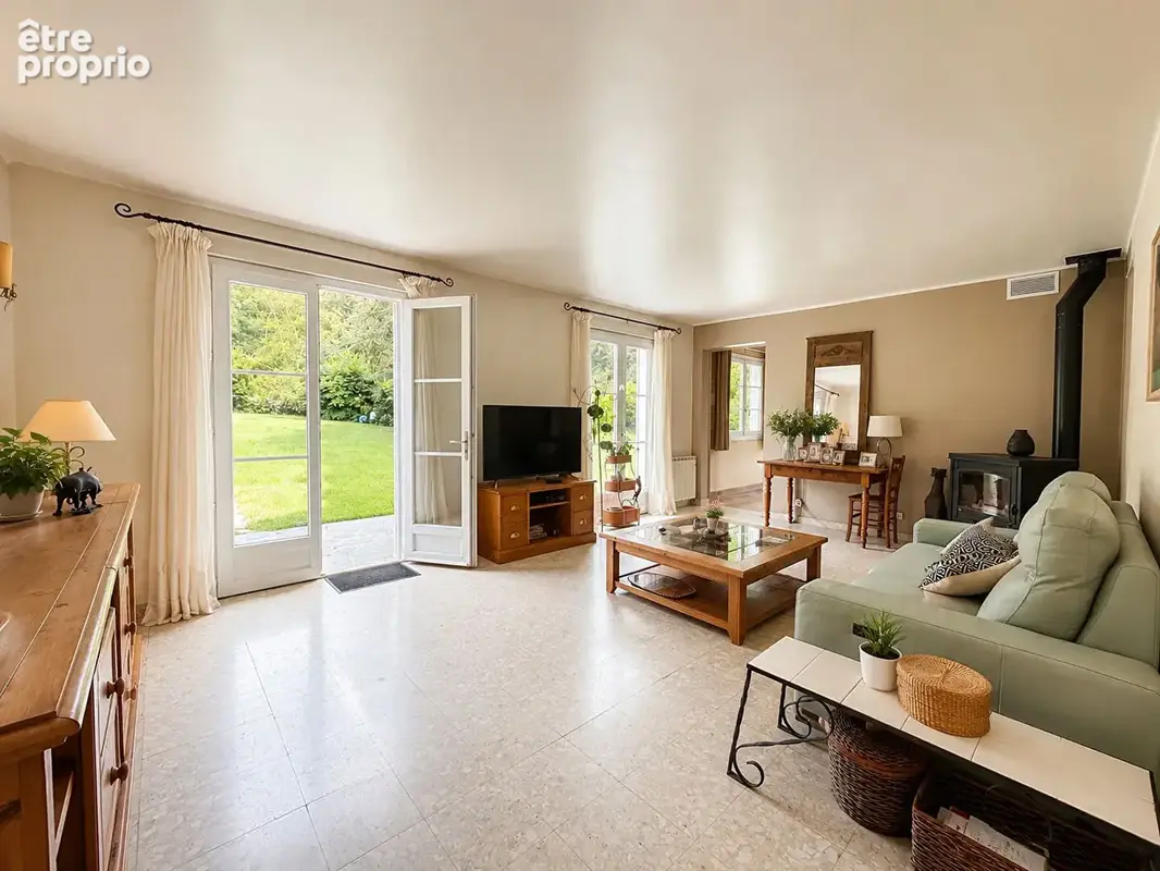 Belle Maison  avec un beau terrain à Labbeville 7 pièce(s) - photo 4