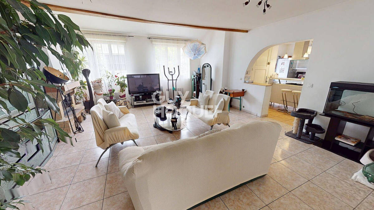 Maison à LES PAVILLONS-SOUS-BOIS