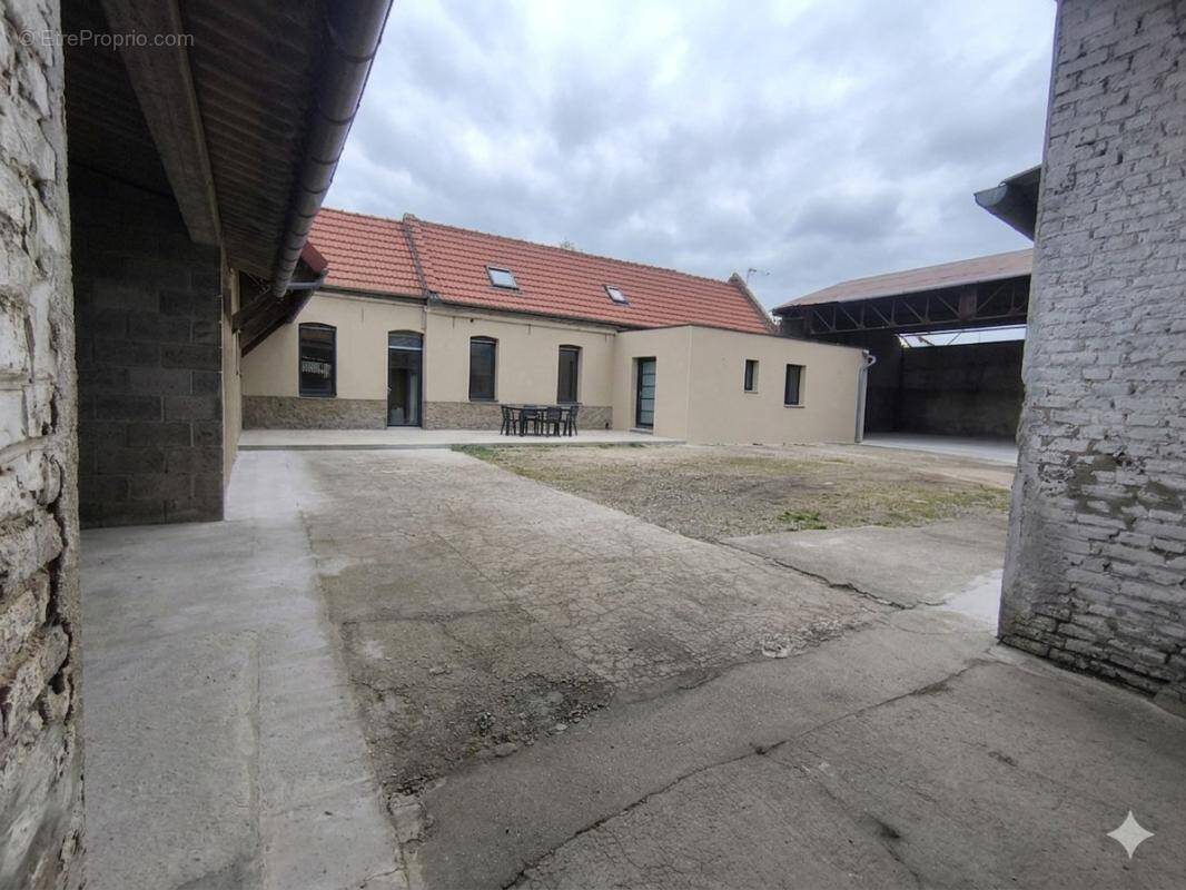 Maison à QUIERY-LA-MOTTE
