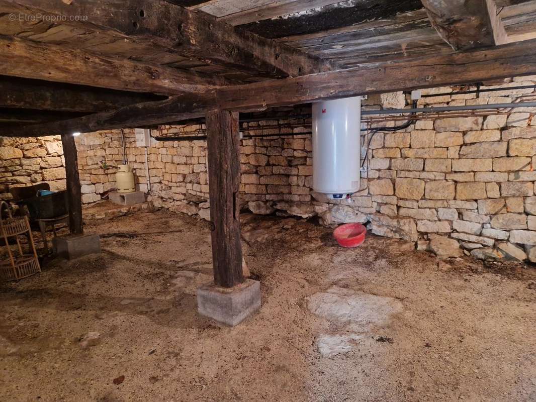 Maison à BELMONT-SAINTE-FOI