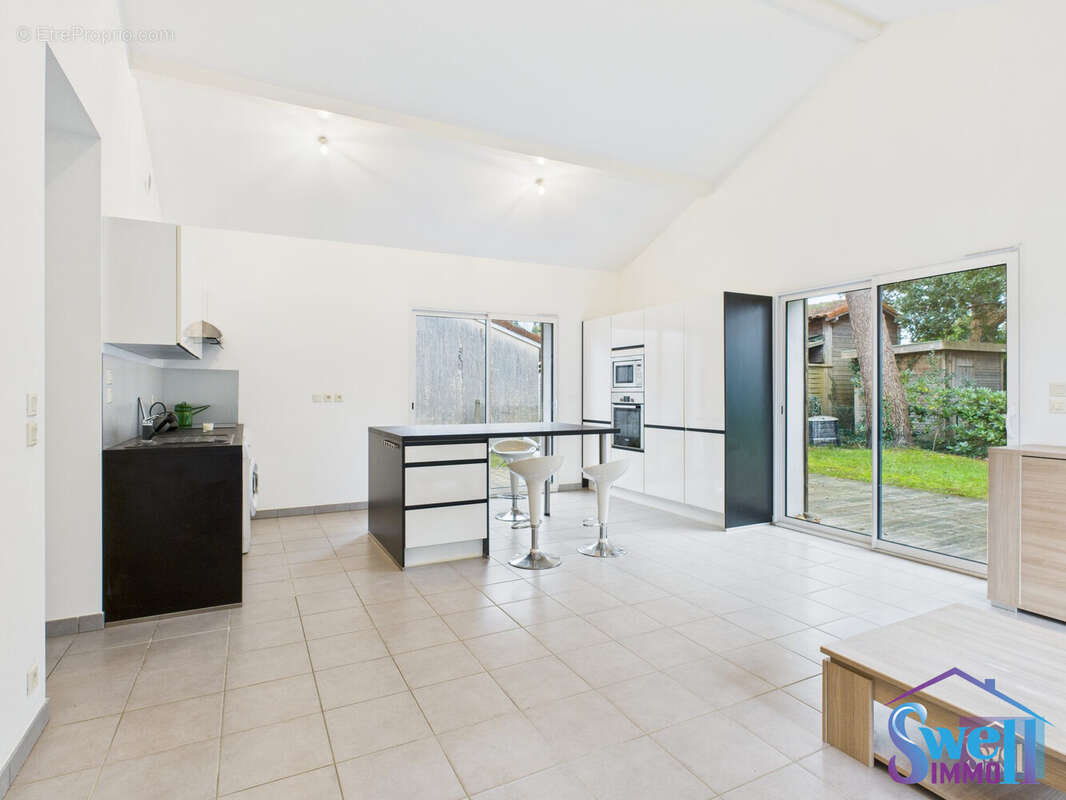 Maison à MOLIETS-ET-MAA