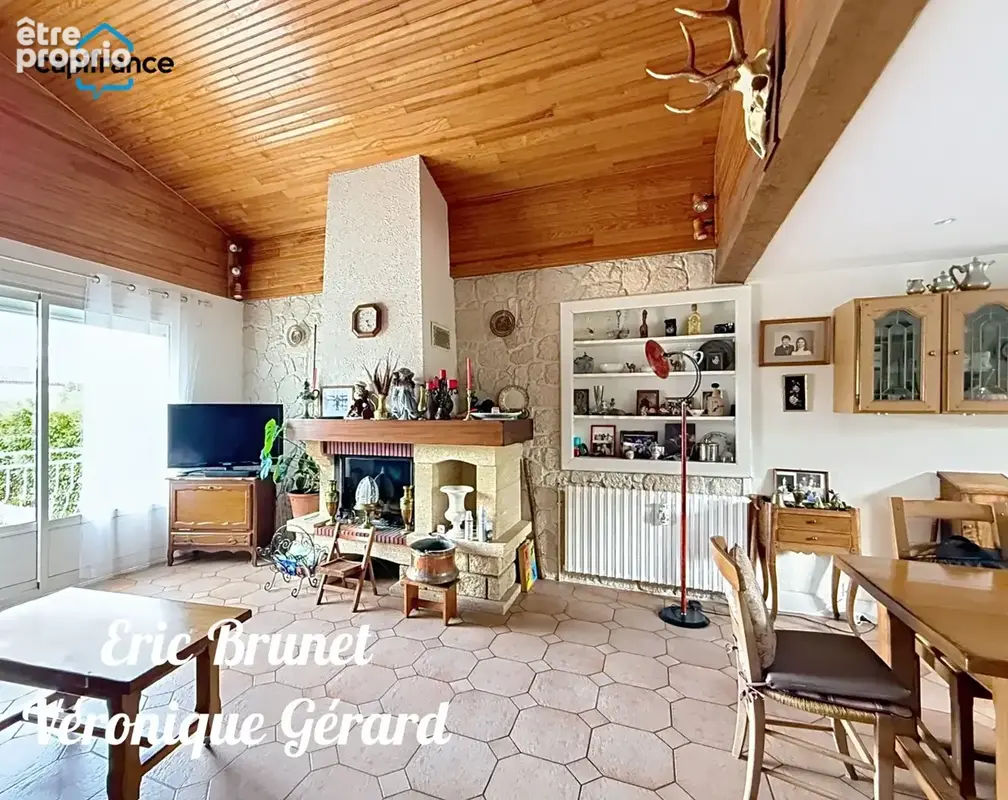 EN EXCLUSIVITE à PRIGONRIEUX Maison de 116 M² 4 chambres, Sous-Sol et Garages - photo 4