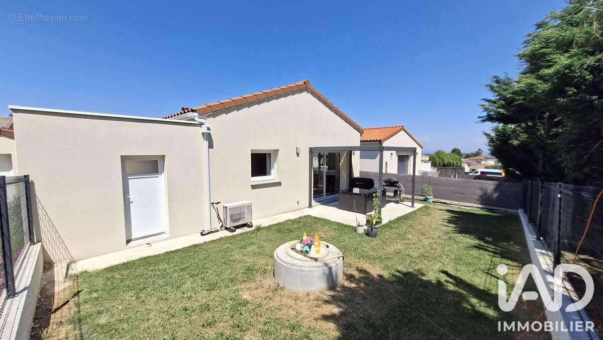 Photo 3 - Maison à DAVEZIEUX