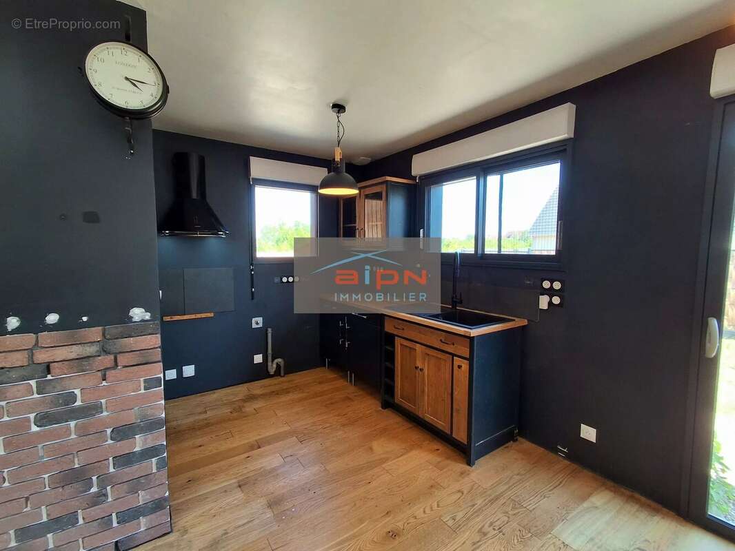 Maison T7 de plain pied - photo 2