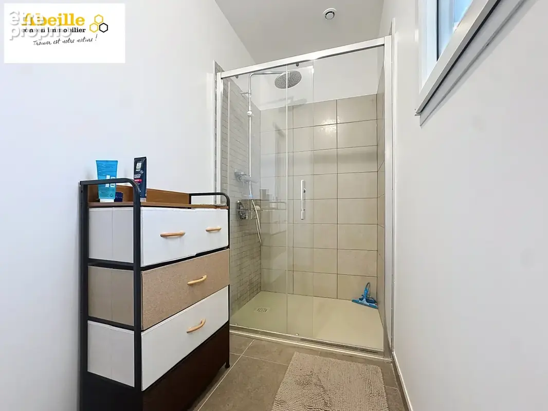 Maison entièrement rénovée, prête à vous accueillir. - photo 6