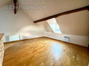 Appartement à LE PERRAY-EN-YVELINES